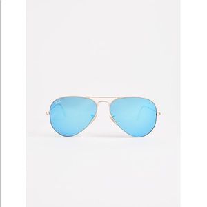 Blue Ray-Ban Aviator Sunglasses